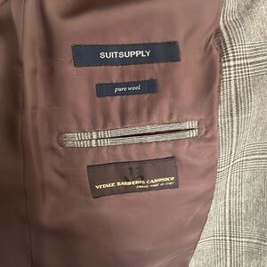 Tan Patterned Suitsupply Suit 42r